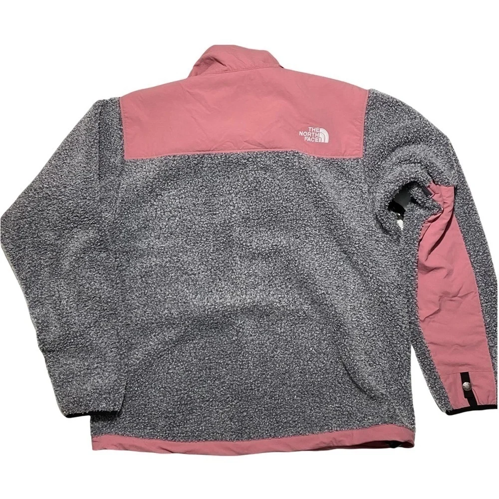 NWT The North Face Retro Denali Seasonal Jacket Sz Med Unisex Grey Pink